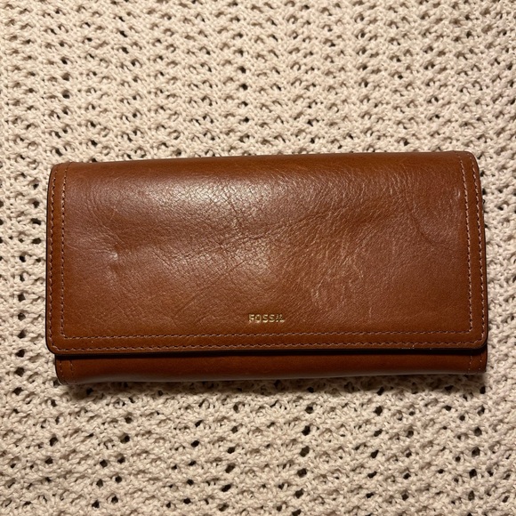 Fossil Women Wallet Logan Rfid Flap Clutch |SL7921914| Brown Multi main image 1